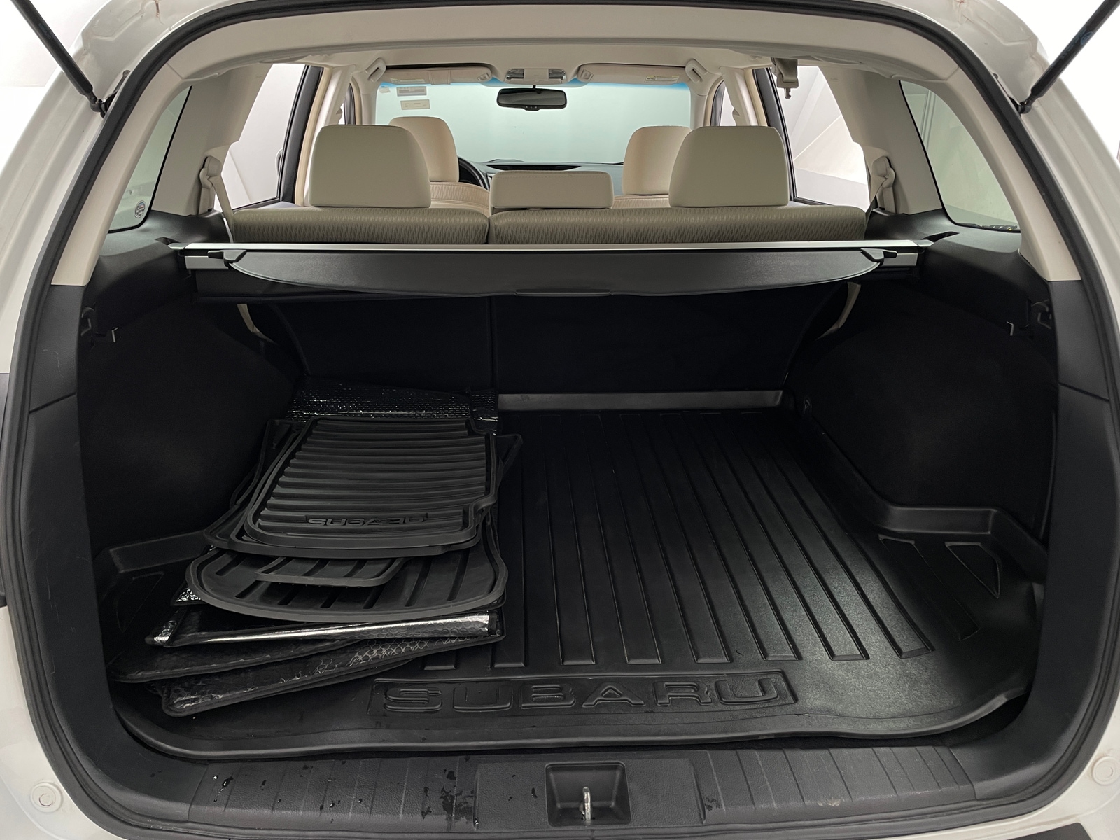 Thumbnail: 2012 Subaru Outback - 7