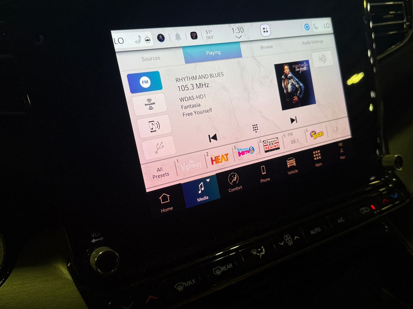 Thumbnail: 2025 Jeep Wagoneer - 3