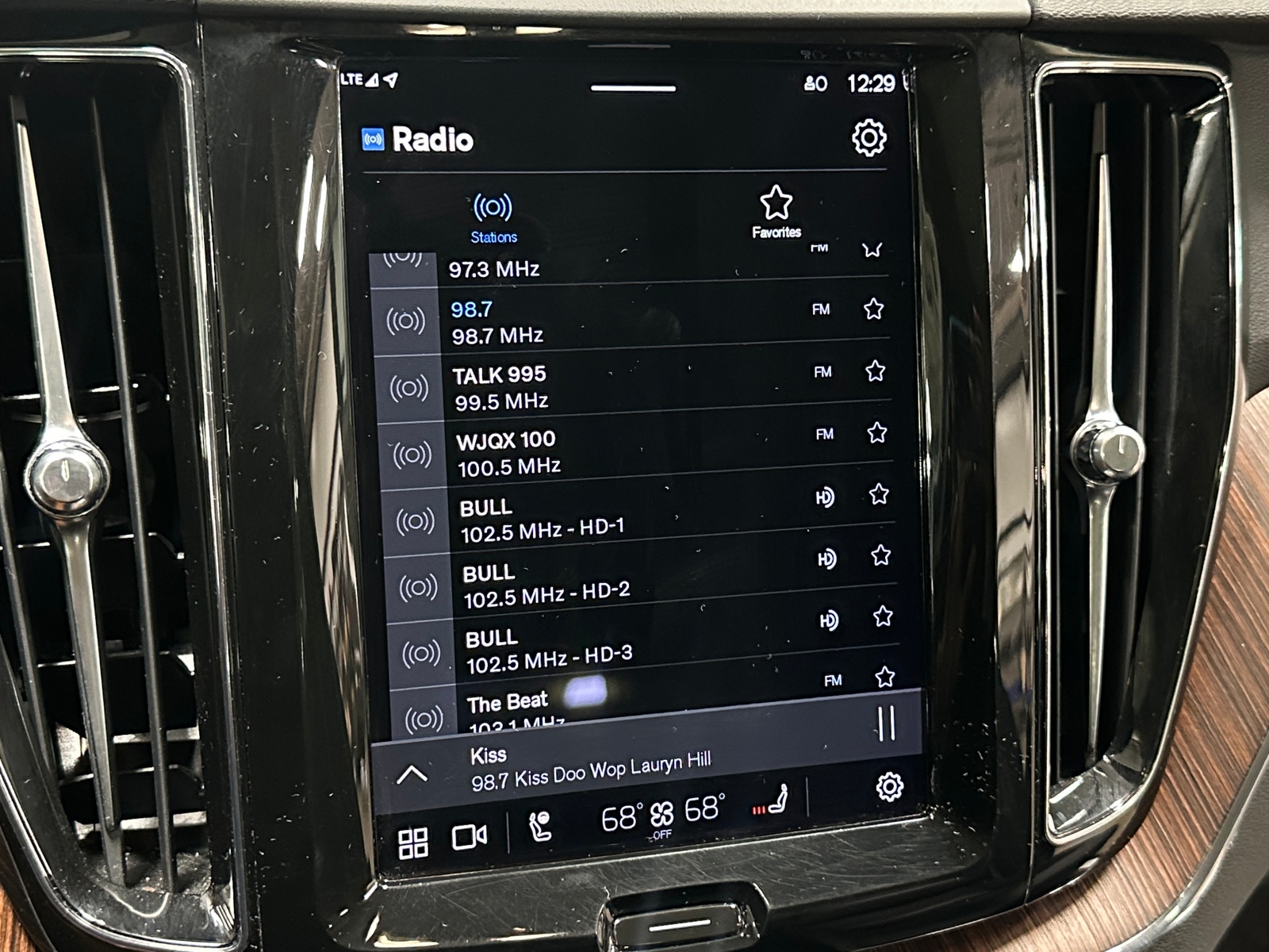 Thumbnail: 2023 Volvo XC60 - 3