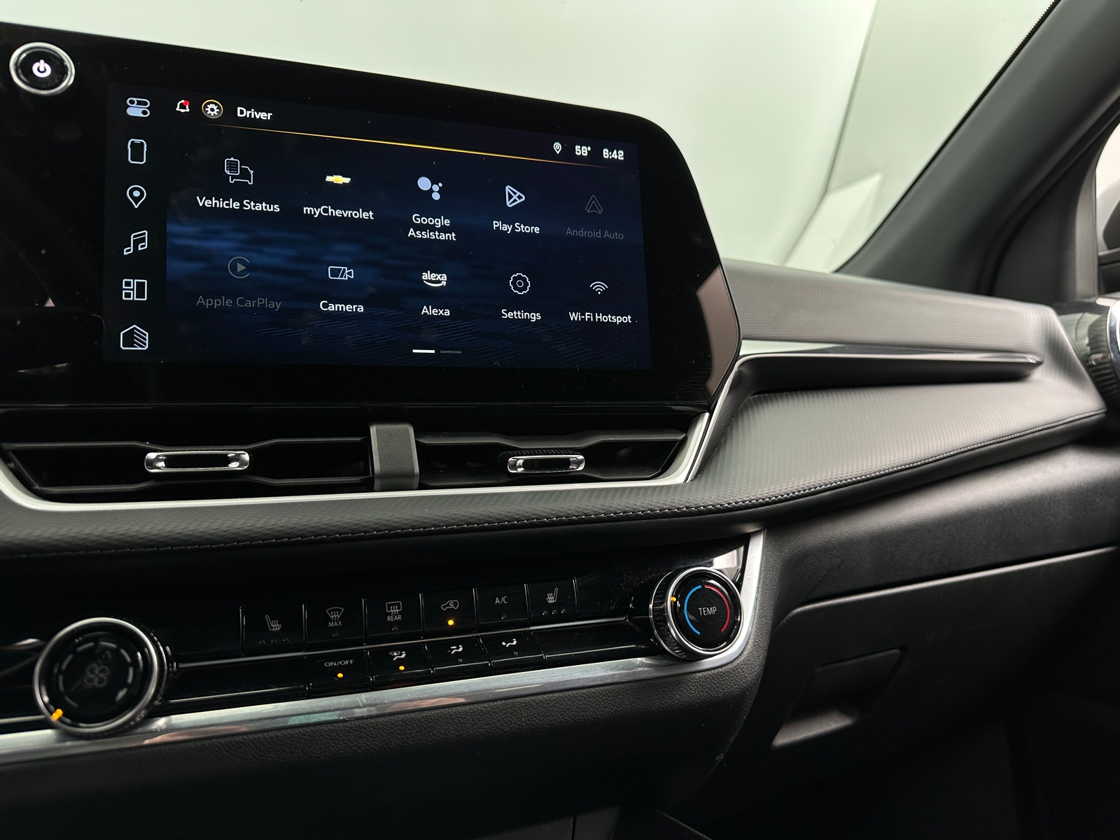 Thumbnail: 2025 Chevrolet Equinox - 4