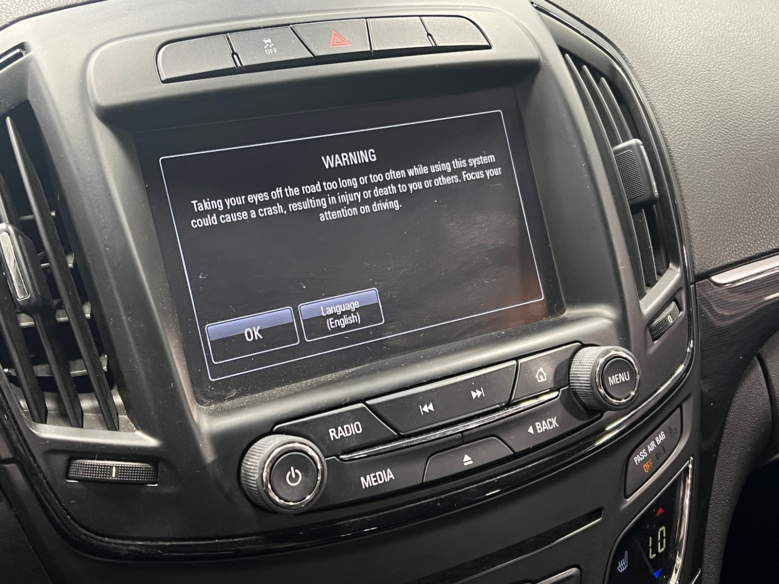 Thumbnail: 2016 Buick Regal - 3