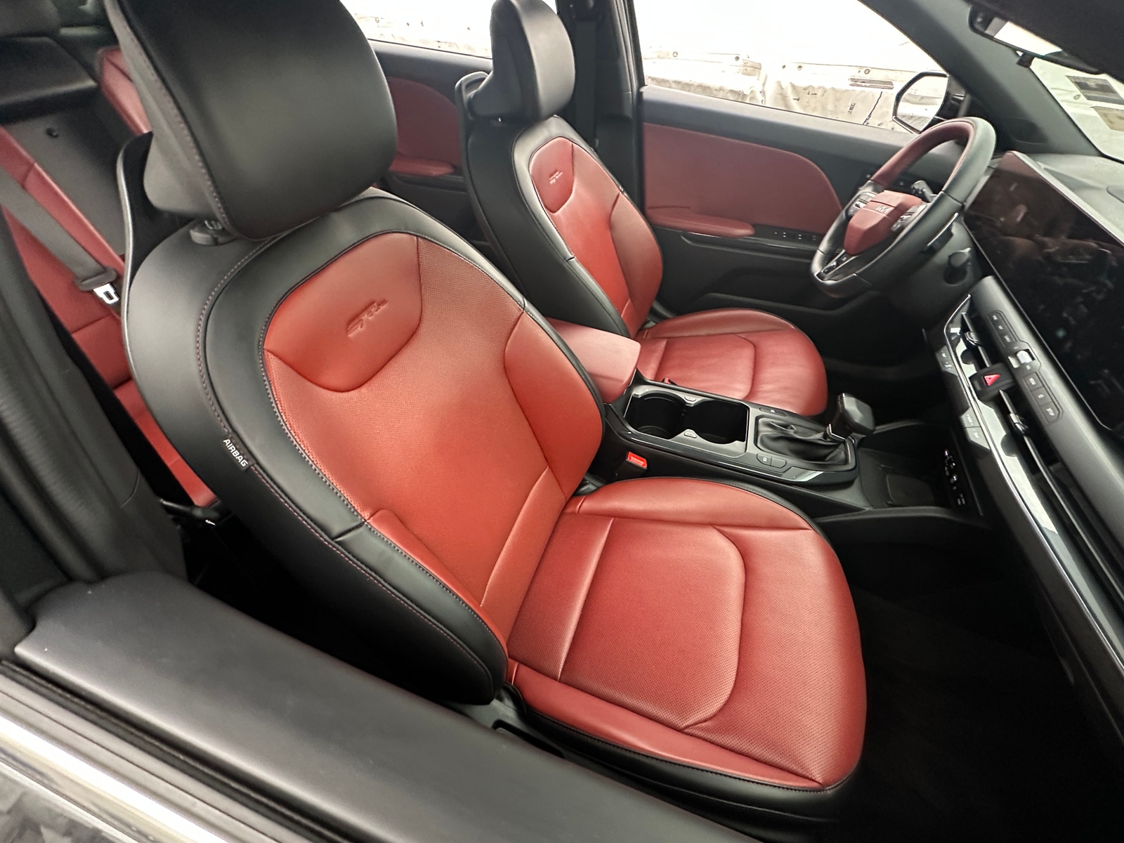 Thumbnail: 2025 Kia K4 - 2