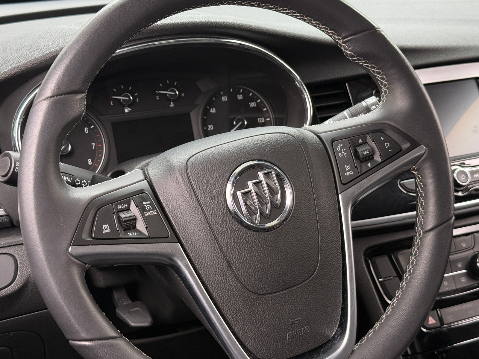 Thumbnail: 2022 Buick Encore - 4