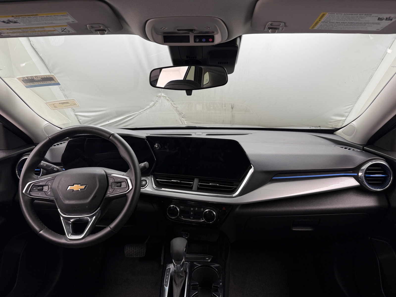 Thumbnail: 2025 Chevrolet Trax - 3