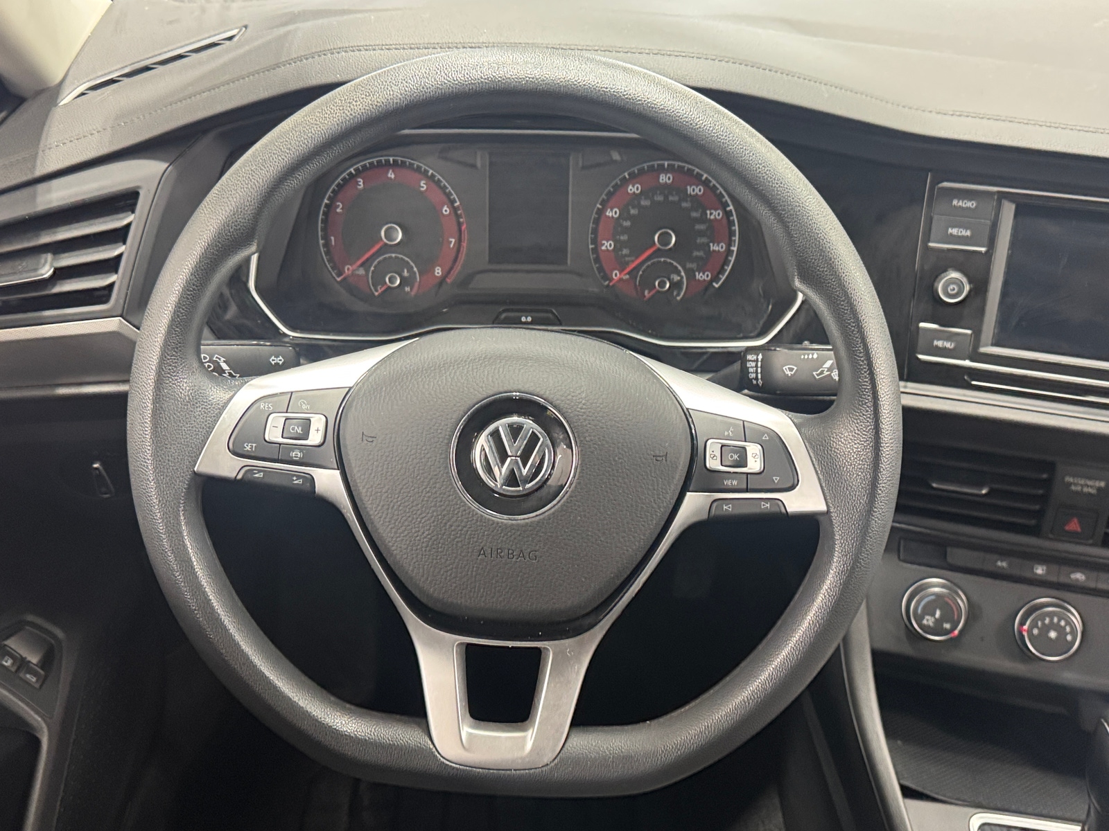 Thumbnail: 2021 Volkswagen Jetta - 5