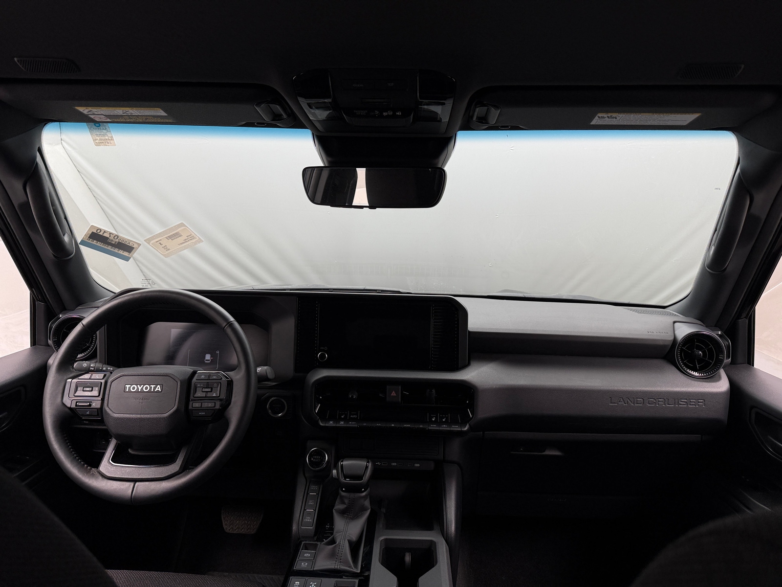 Thumbnail: 2025 Toyota Land Cruiser - 3