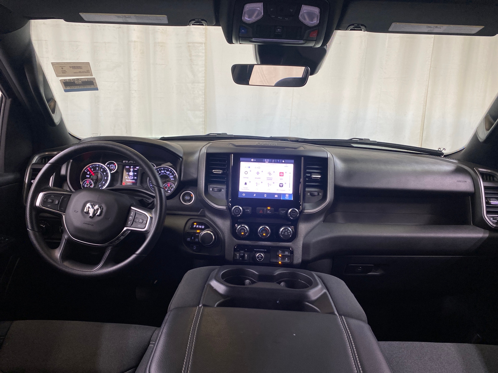 Thumbnail: 2025 RAM 1500 - 2