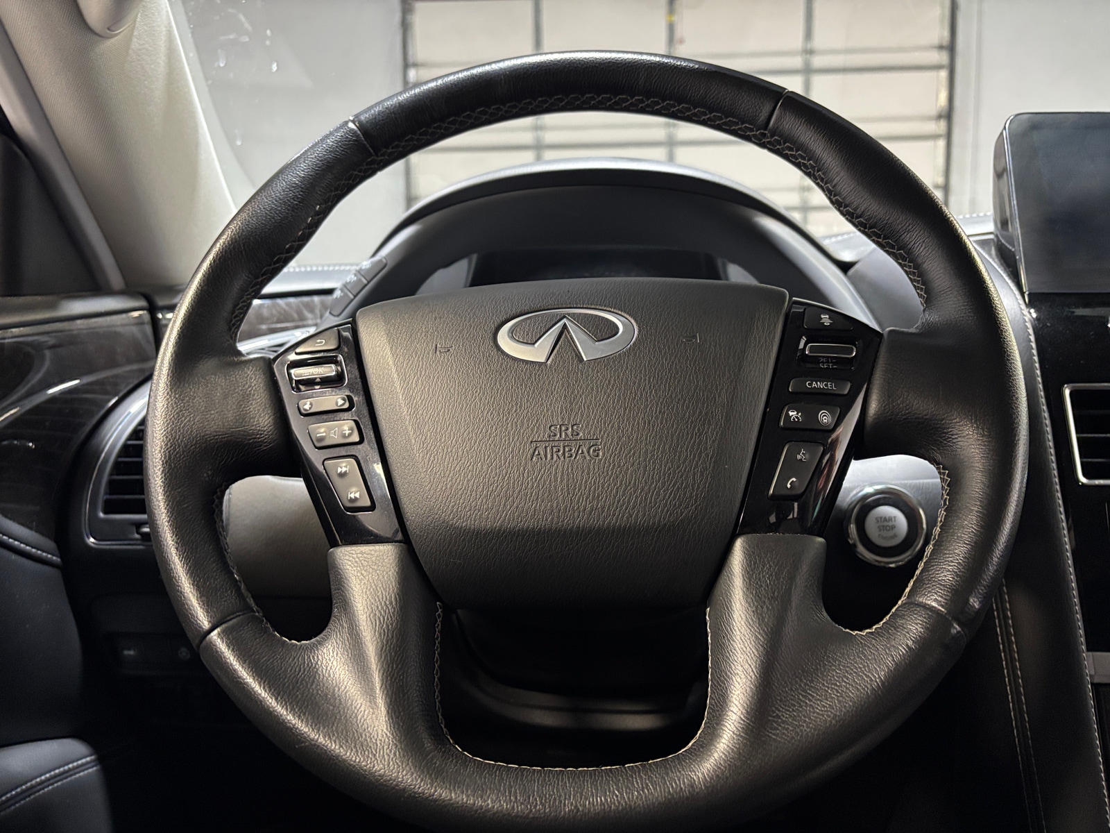 Thumbnail: 2024 INFINITI QX80 - 4