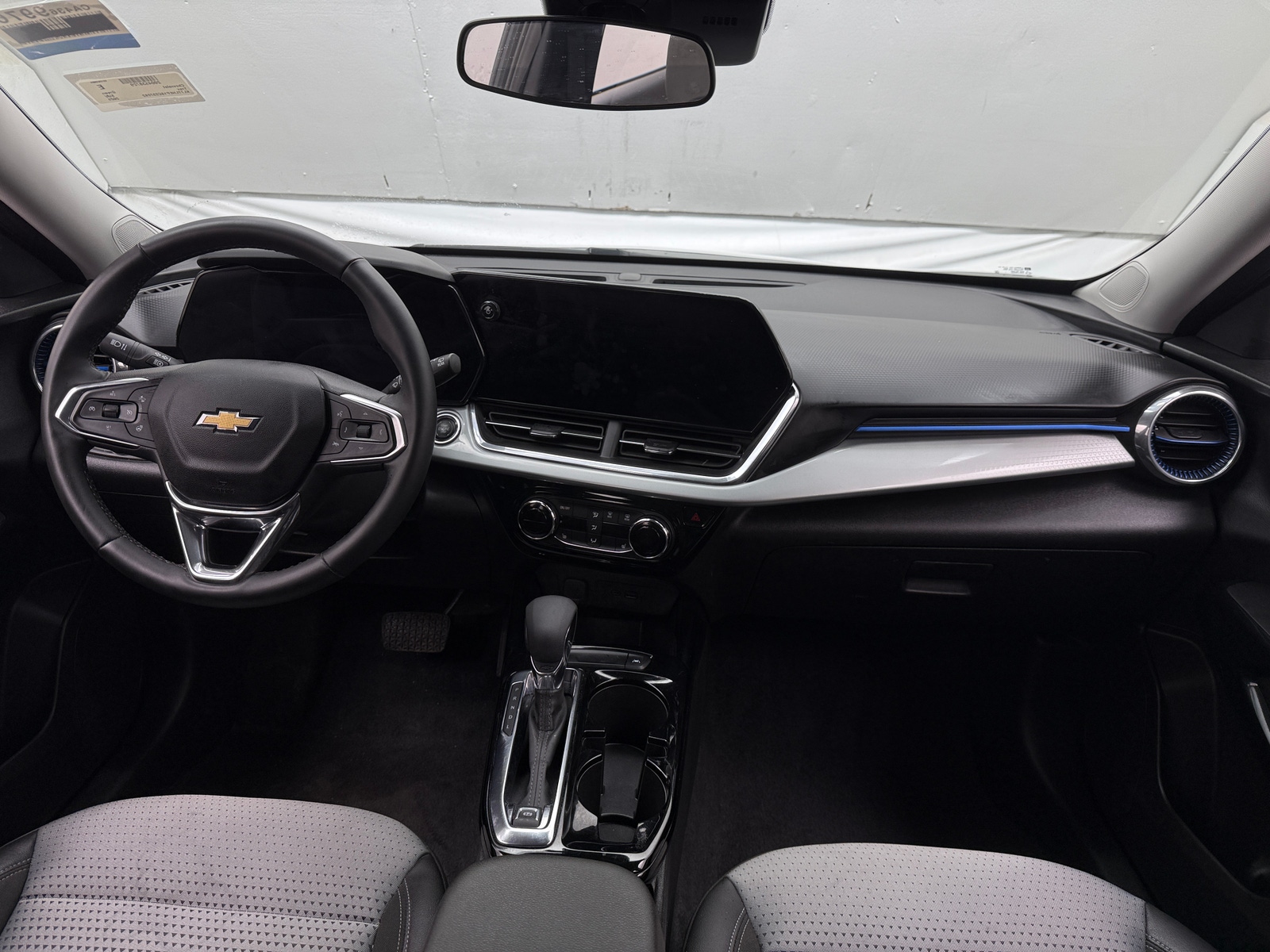 Thumbnail: 2025 Chevrolet Trax - 3