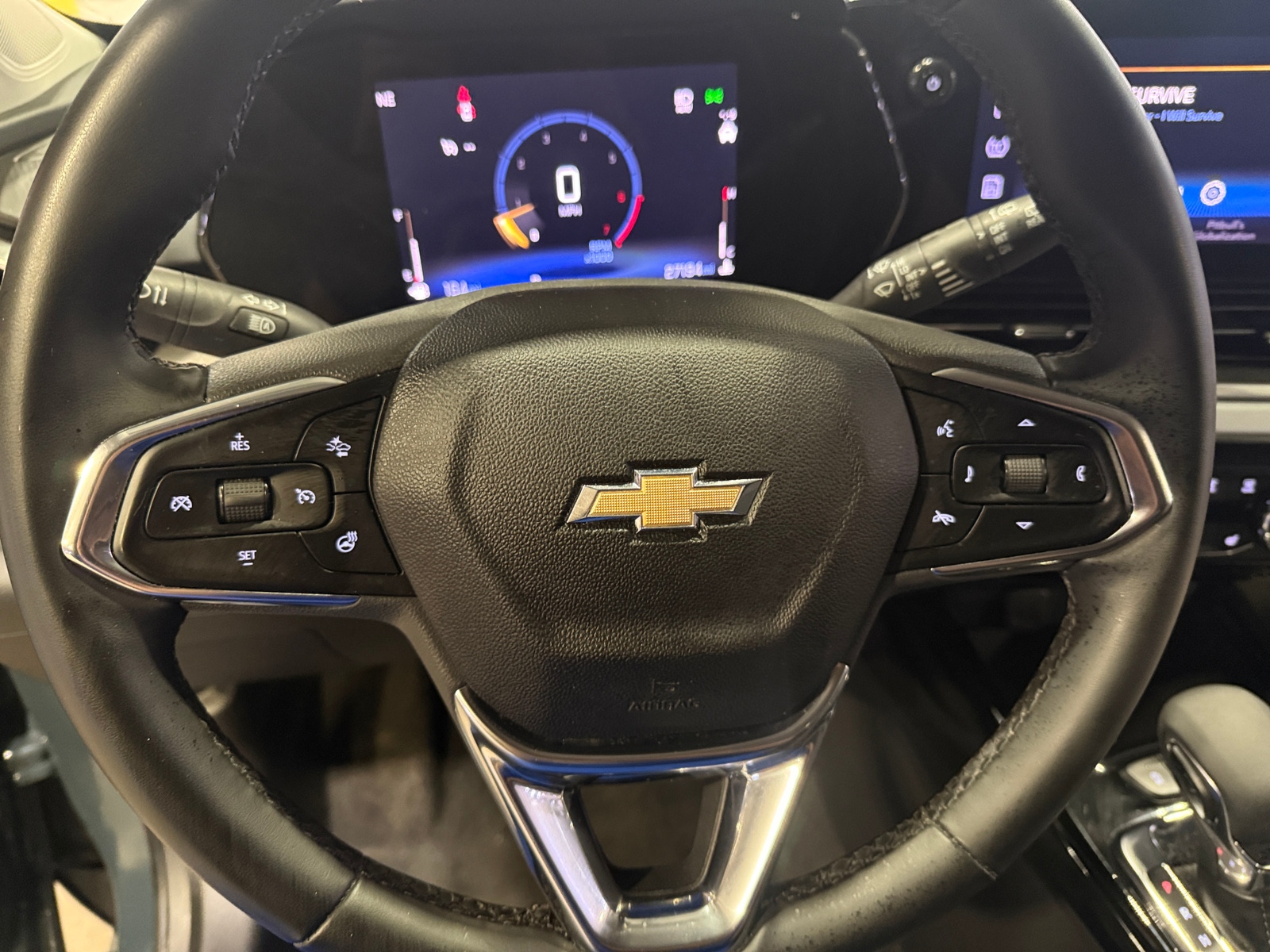 Thumbnail: 2025 Chevrolet Trax - 5