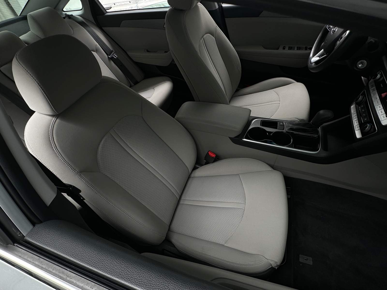 Thumbnail: 2019 Hyundai Sonata - 2