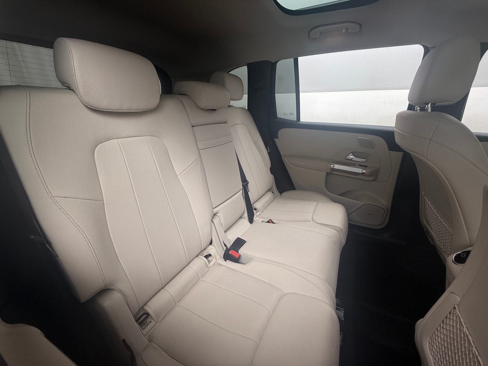 Thumbnail: 2021 Mercedes-Benz GLB - 5