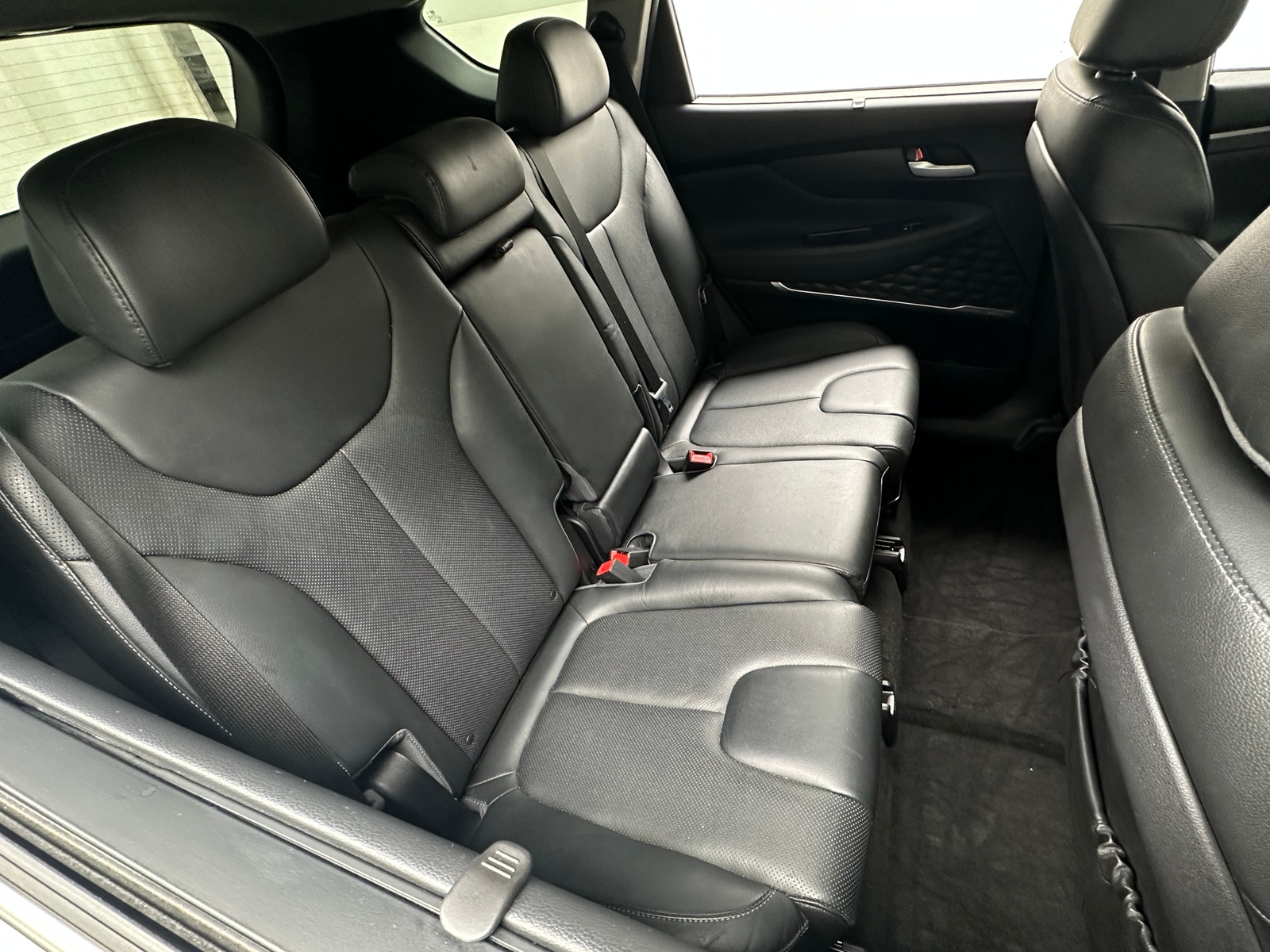 Thumbnail: 2019 Hyundai Santa Fe - 5