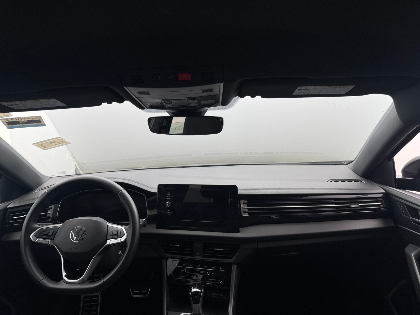 Thumbnail: 2025 Volkswagen Jetta - 3