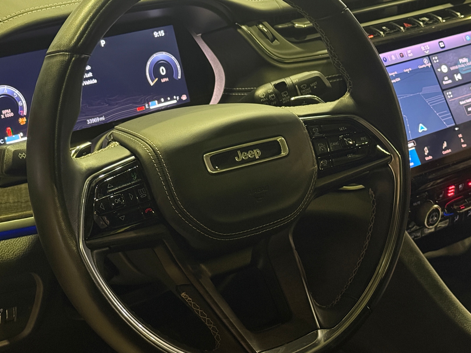 Thumbnail: 2022 Jeep Grand Cherokee L - 4