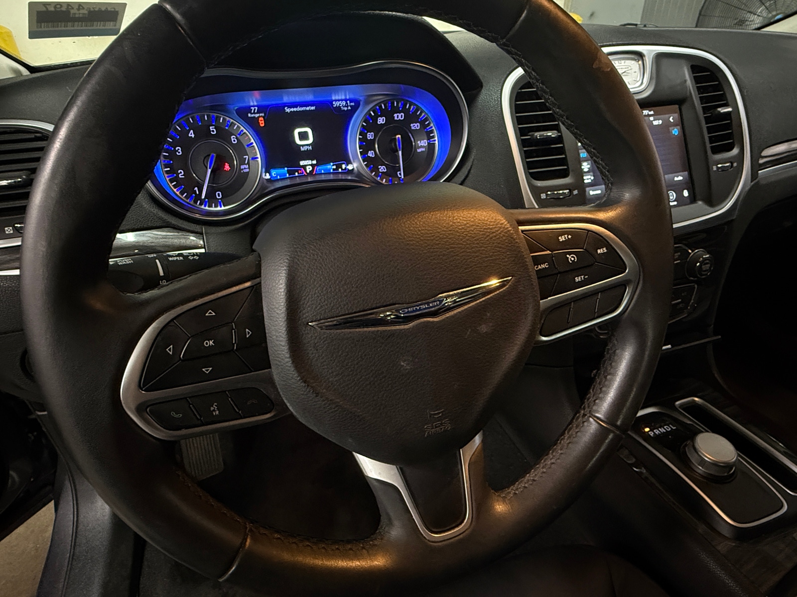 Thumbnail: 2018 Chrysler 300 - 5