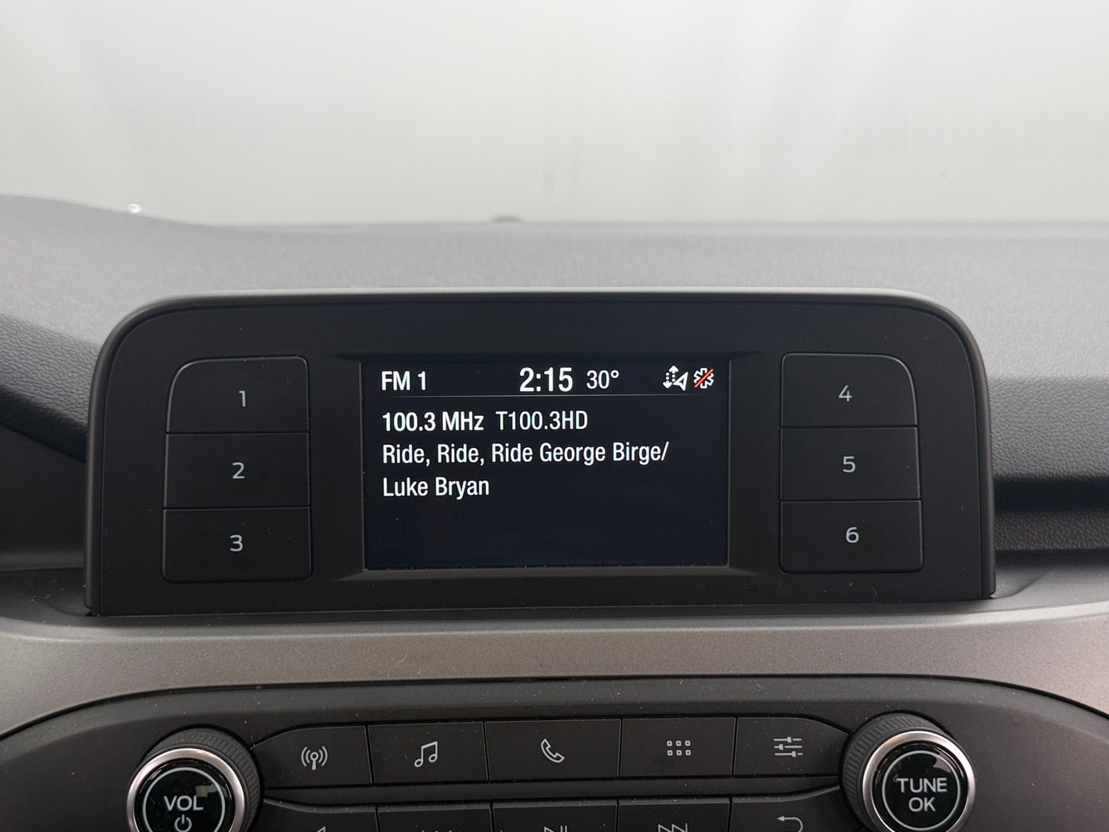 Thumbnail: 2020 Ford Escape - 4