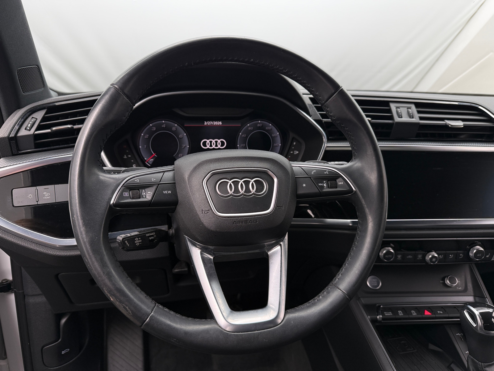 Thumbnail: 2020 Audi Q3 - 4