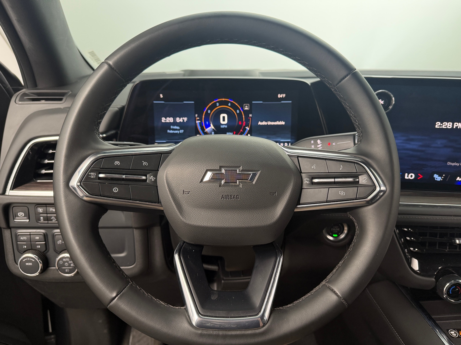 Thumbnail: 2025 Chevrolet Suburban - 4