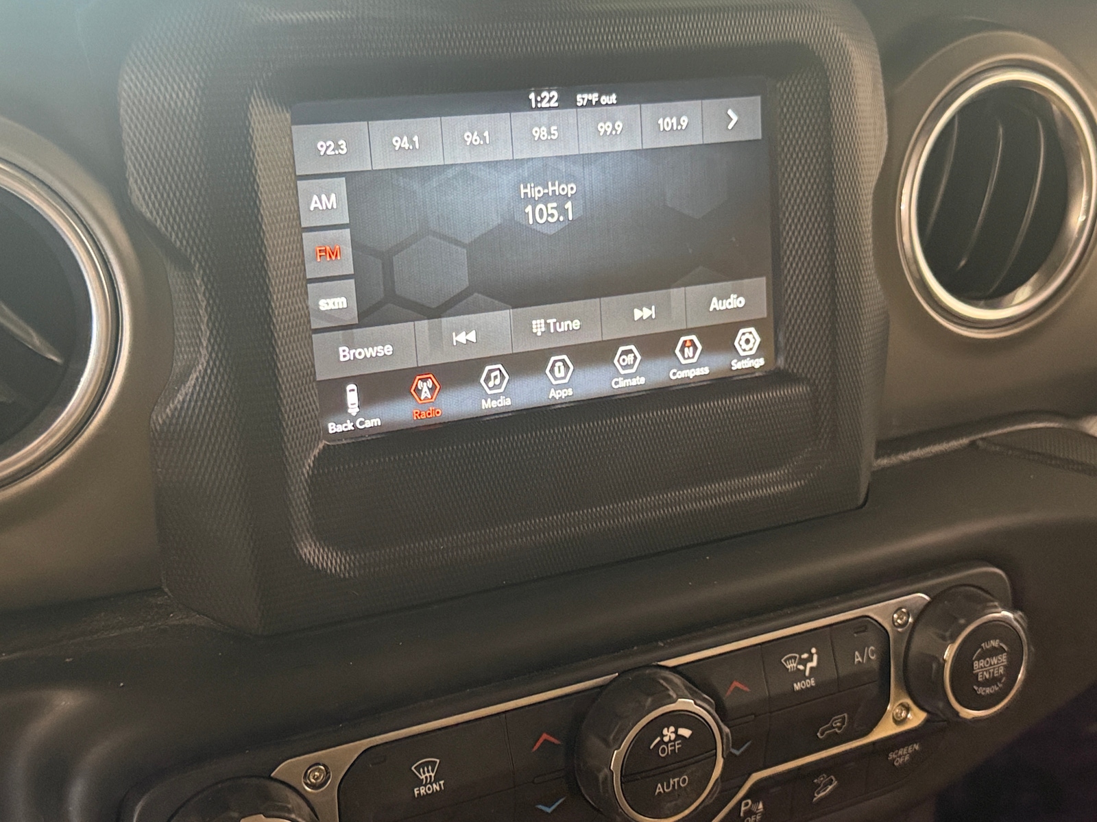 Thumbnail: 2018 Jeep Wrangler - 3