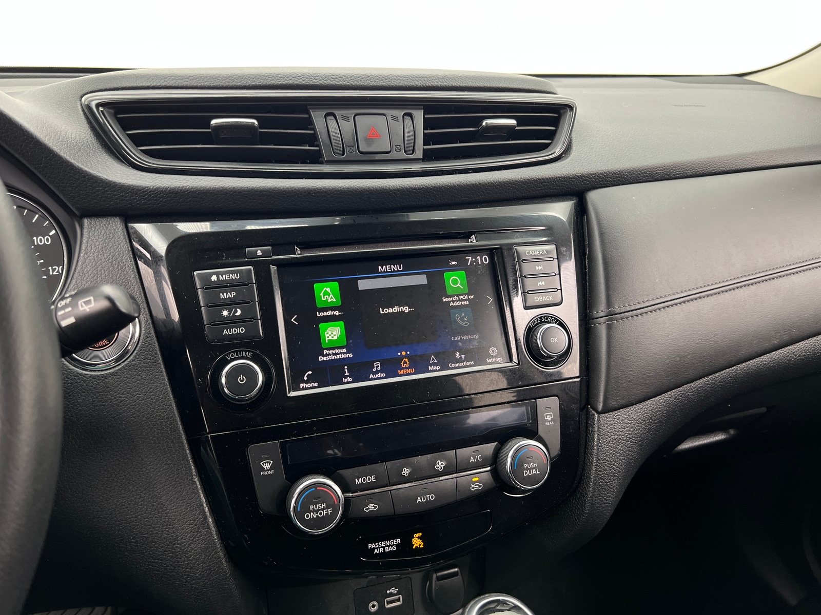 Thumbnail: 2020 Nissan Rogue - 3