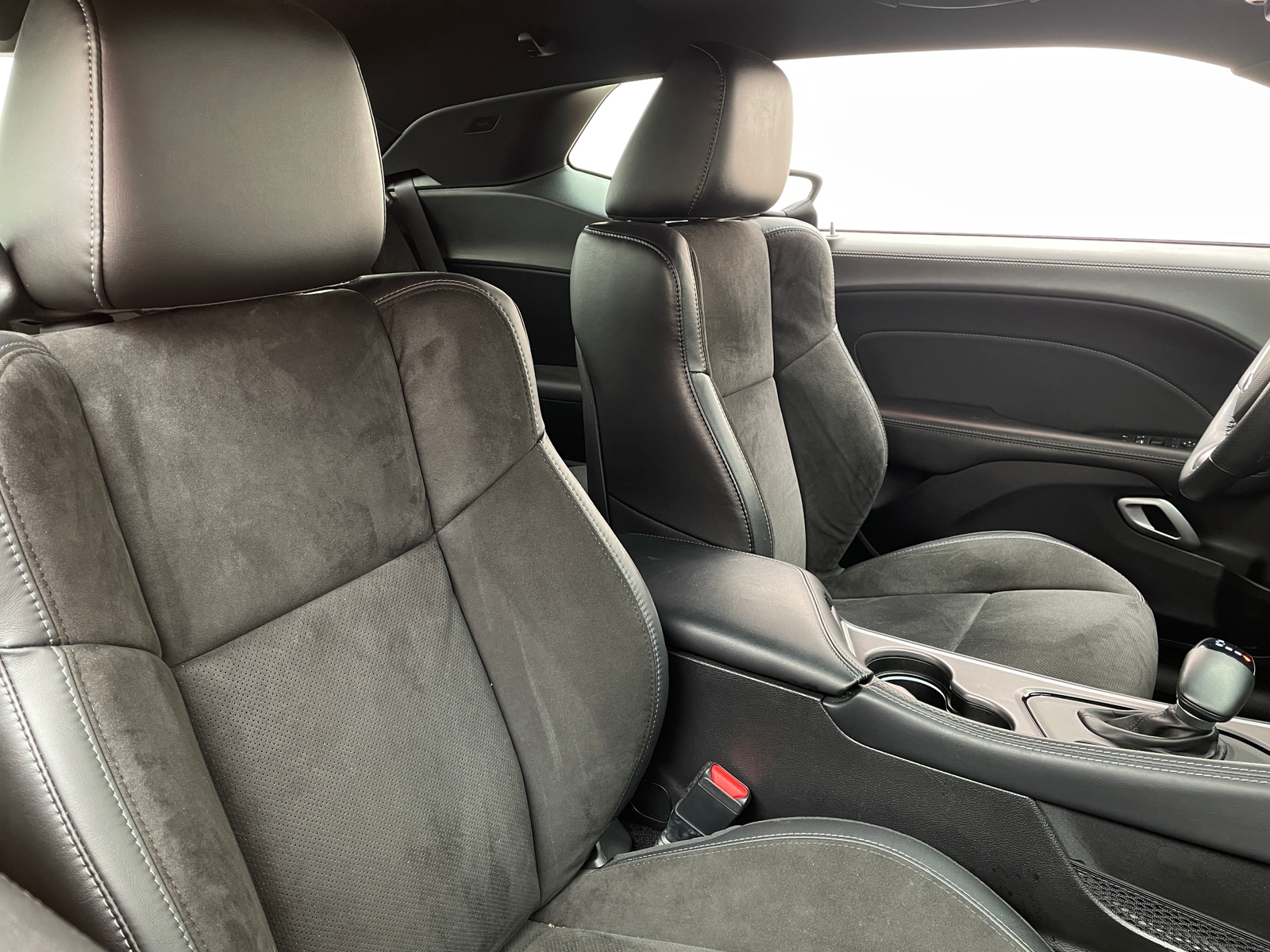 Thumbnail: 2022 Dodge Challenger - 2