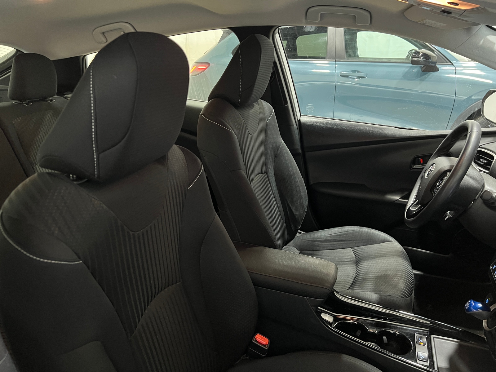 Thumbnail: 2020 Toyota Prius Prime - 2