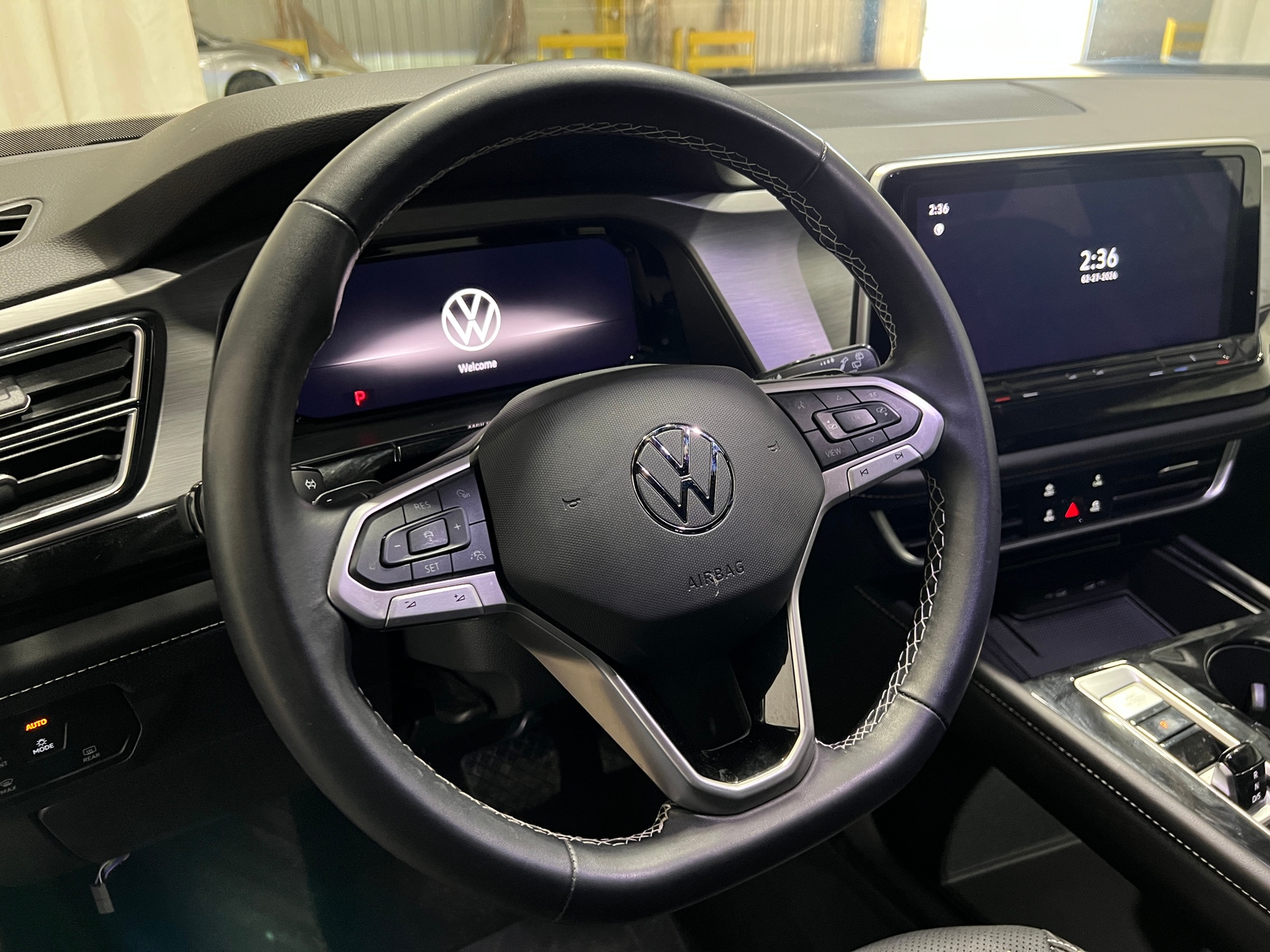 Thumbnail: 2025 Volkswagen Atlas - 4