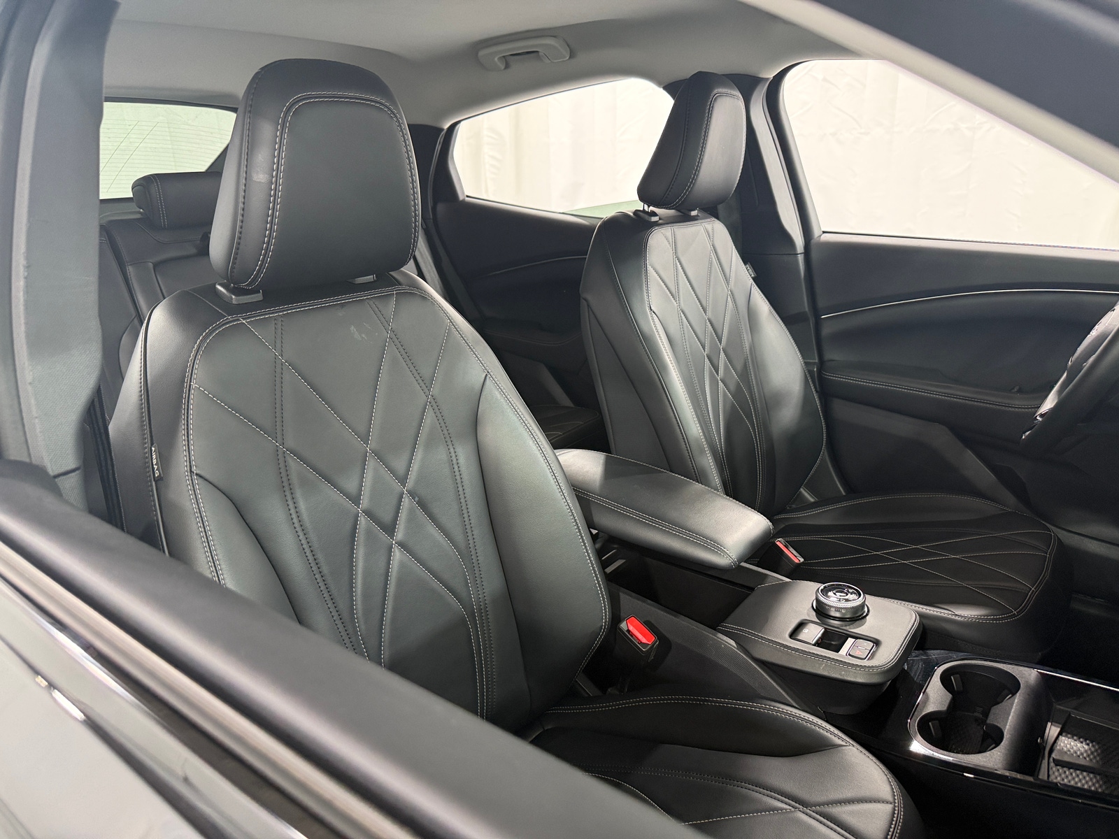 Thumbnail: 2022 Ford Mustang Mach-E - 2