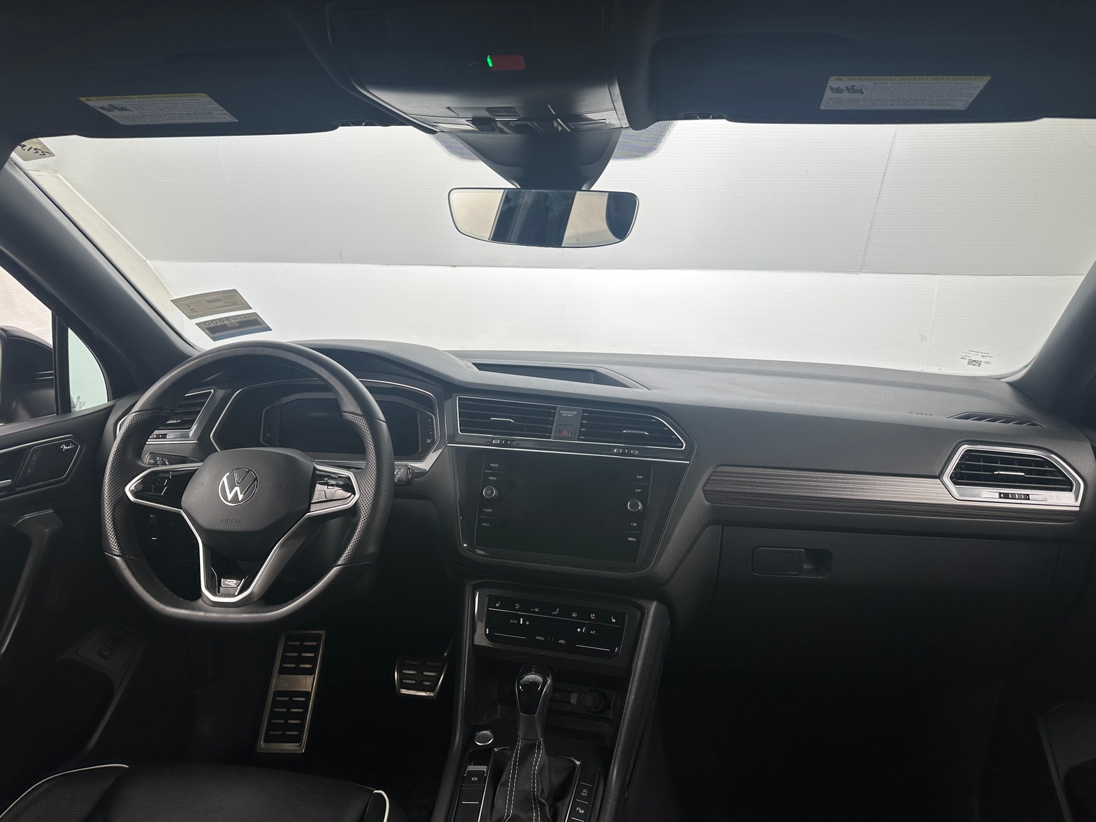 Thumbnail: 2022 Volkswagen Tiguan - 2