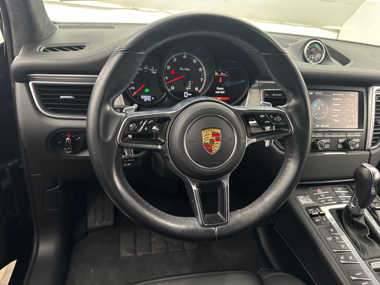 Thumbnail: 2015 Porsche Macan - 4