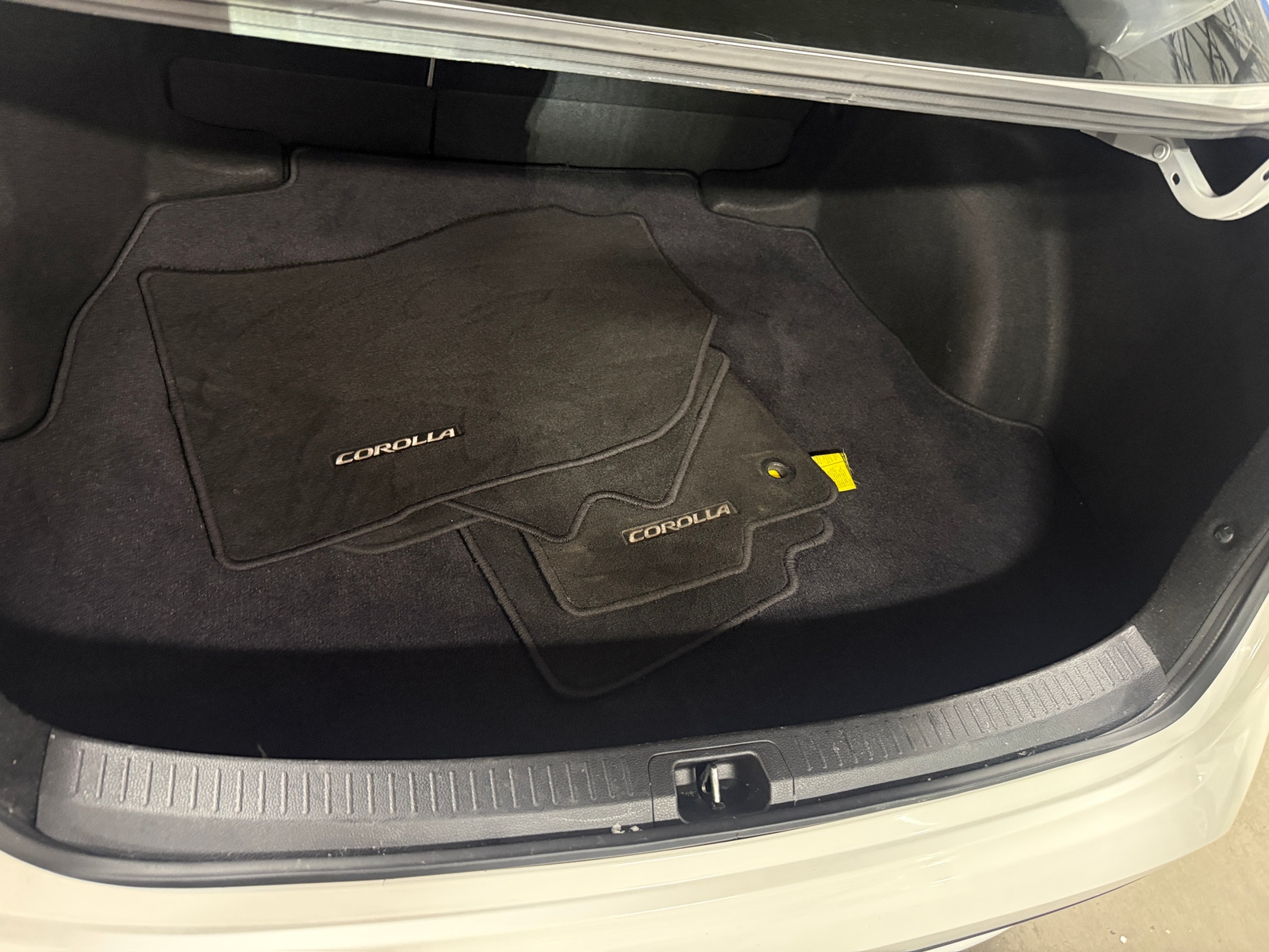 Thumbnail: 2022 Toyota Corolla - 7