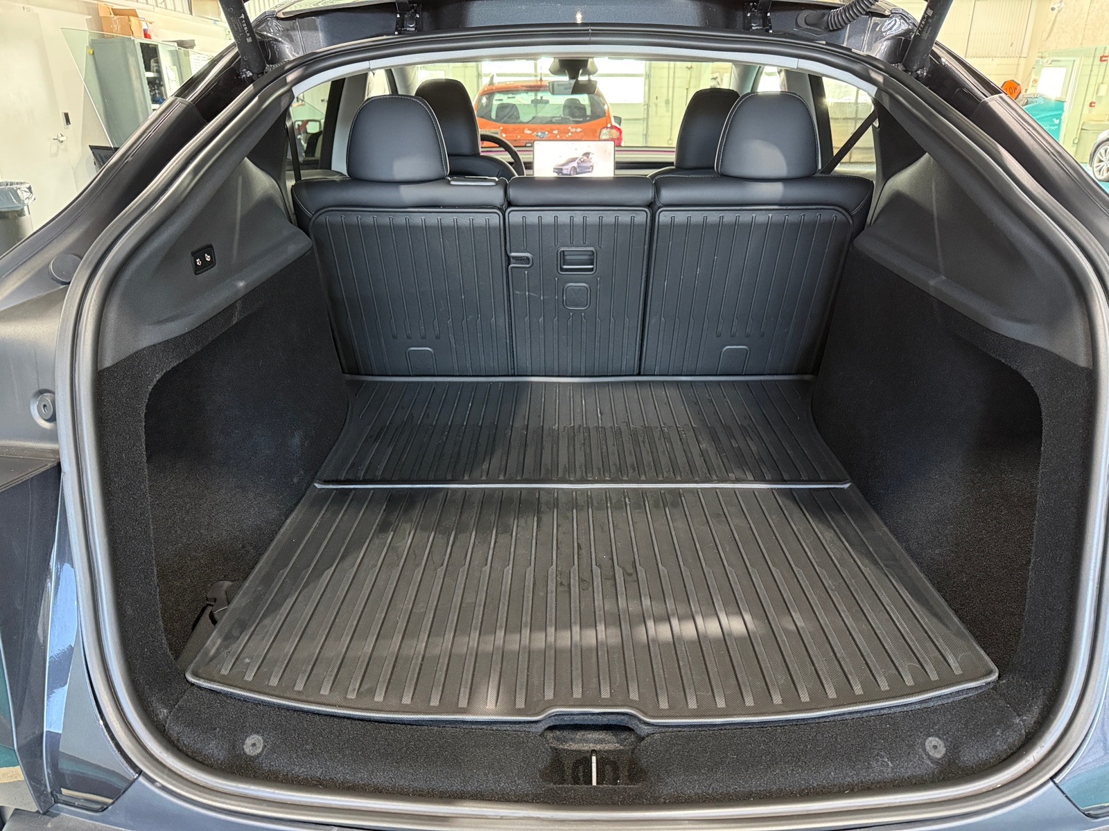 Thumbnail: 2026 Tesla Model Y - 4