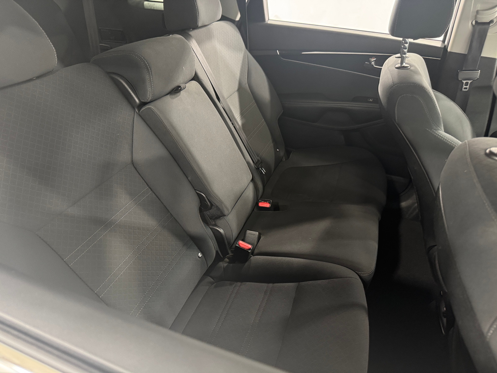 Thumbnail: 2020 Kia Sorento - 6
