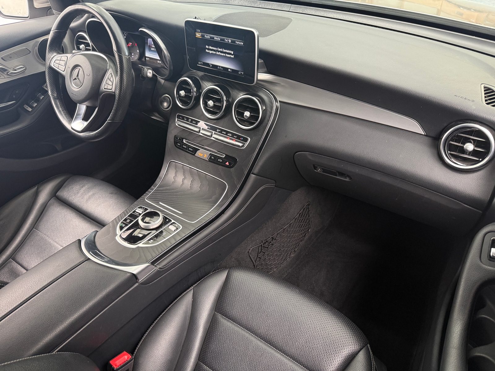 Thumbnail: 2019 Mercedes-Benz GLC - 2