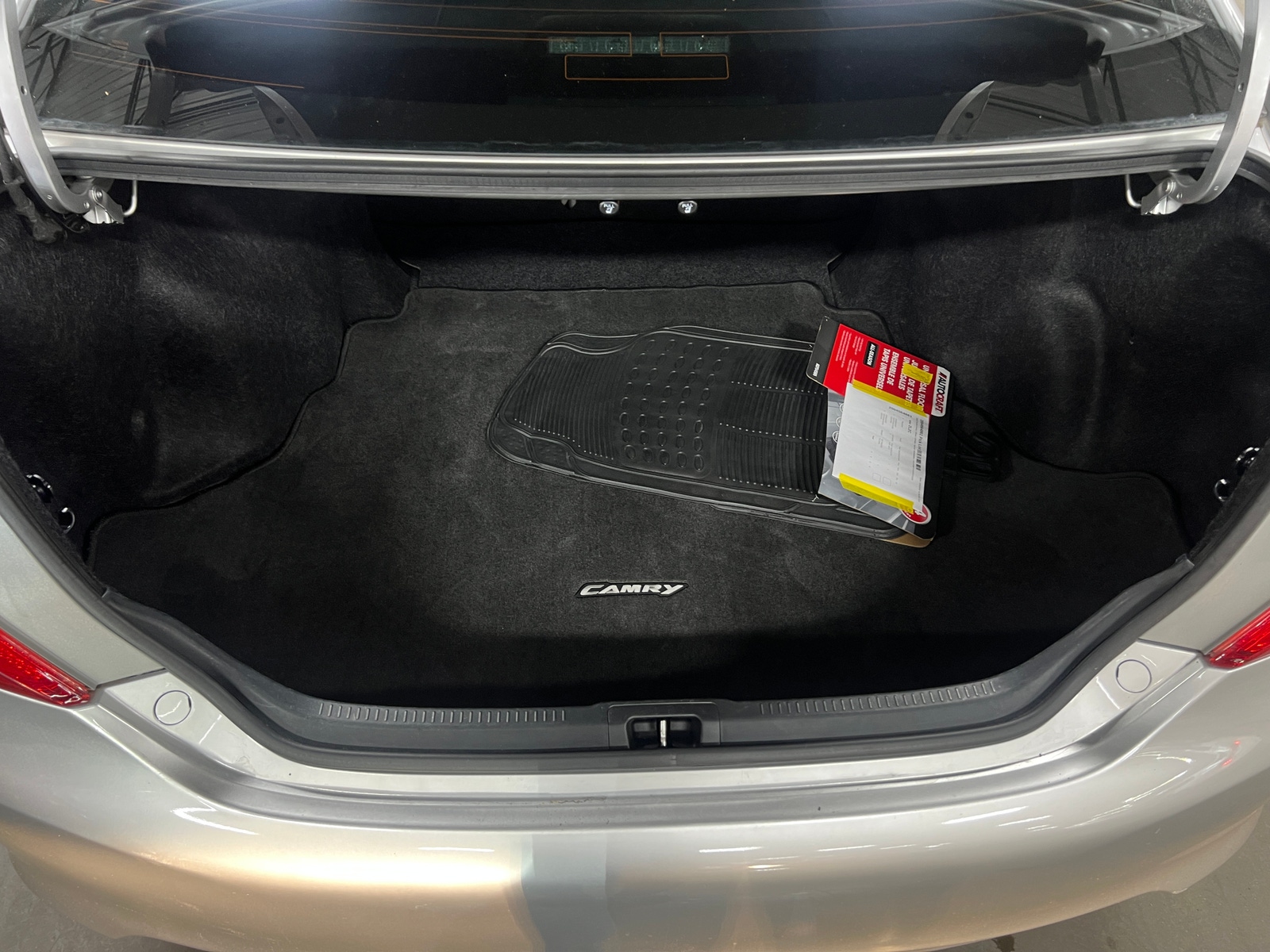 Thumbnail: 2013 Toyota Camry - 7