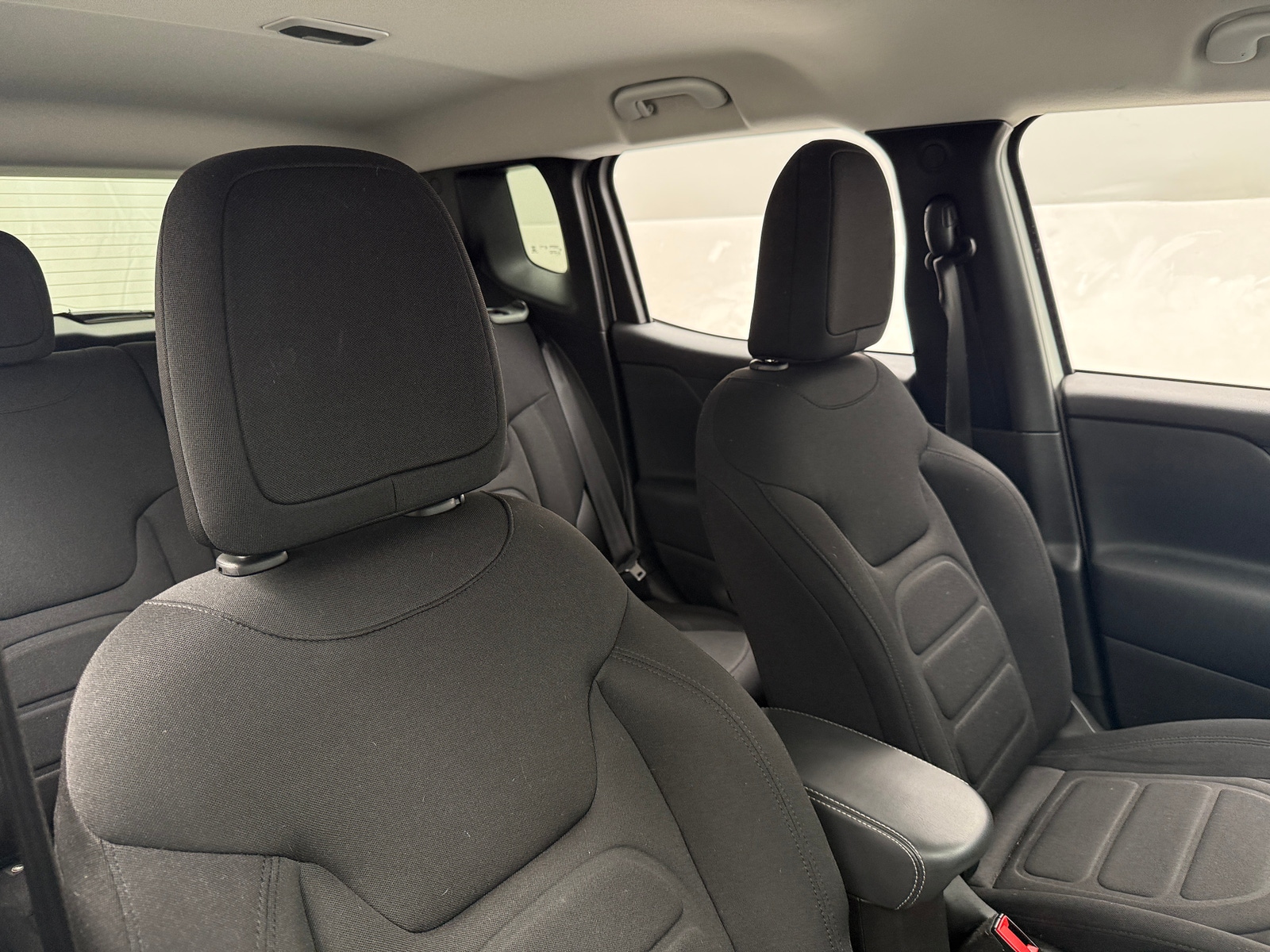 Thumbnail: 2022 Jeep Renegade - 2