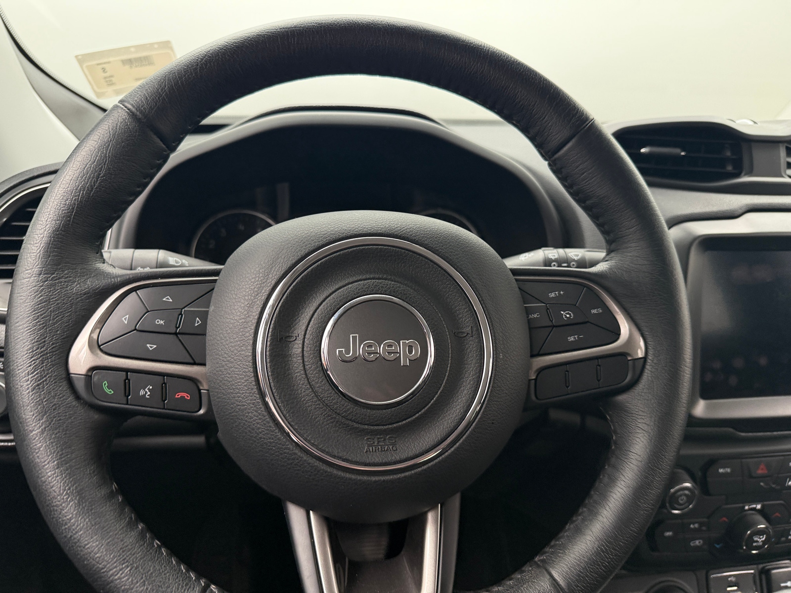 Thumbnail: 2022 Jeep Renegade - 5