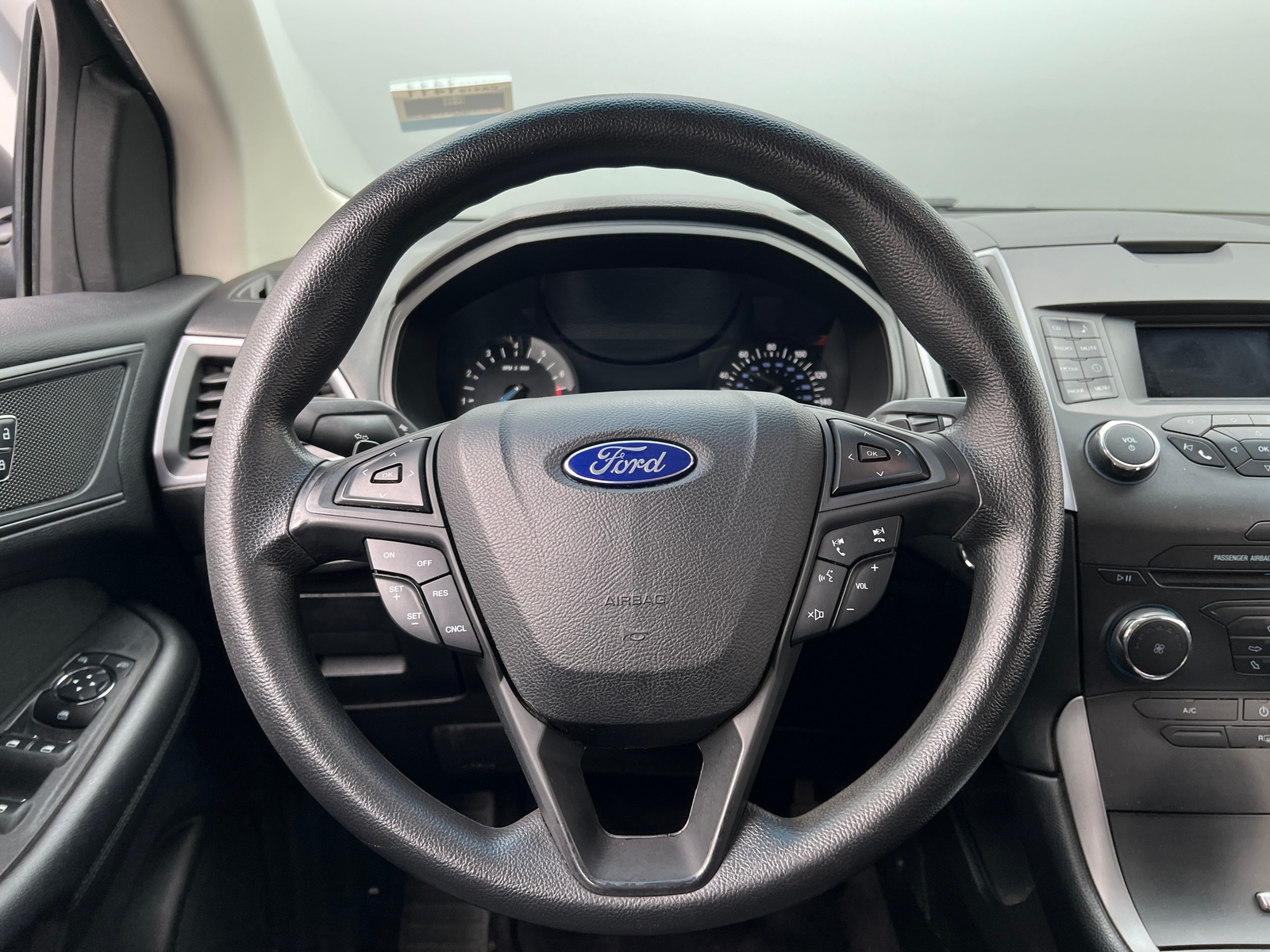 Thumbnail: 2017 Ford Edge - 5