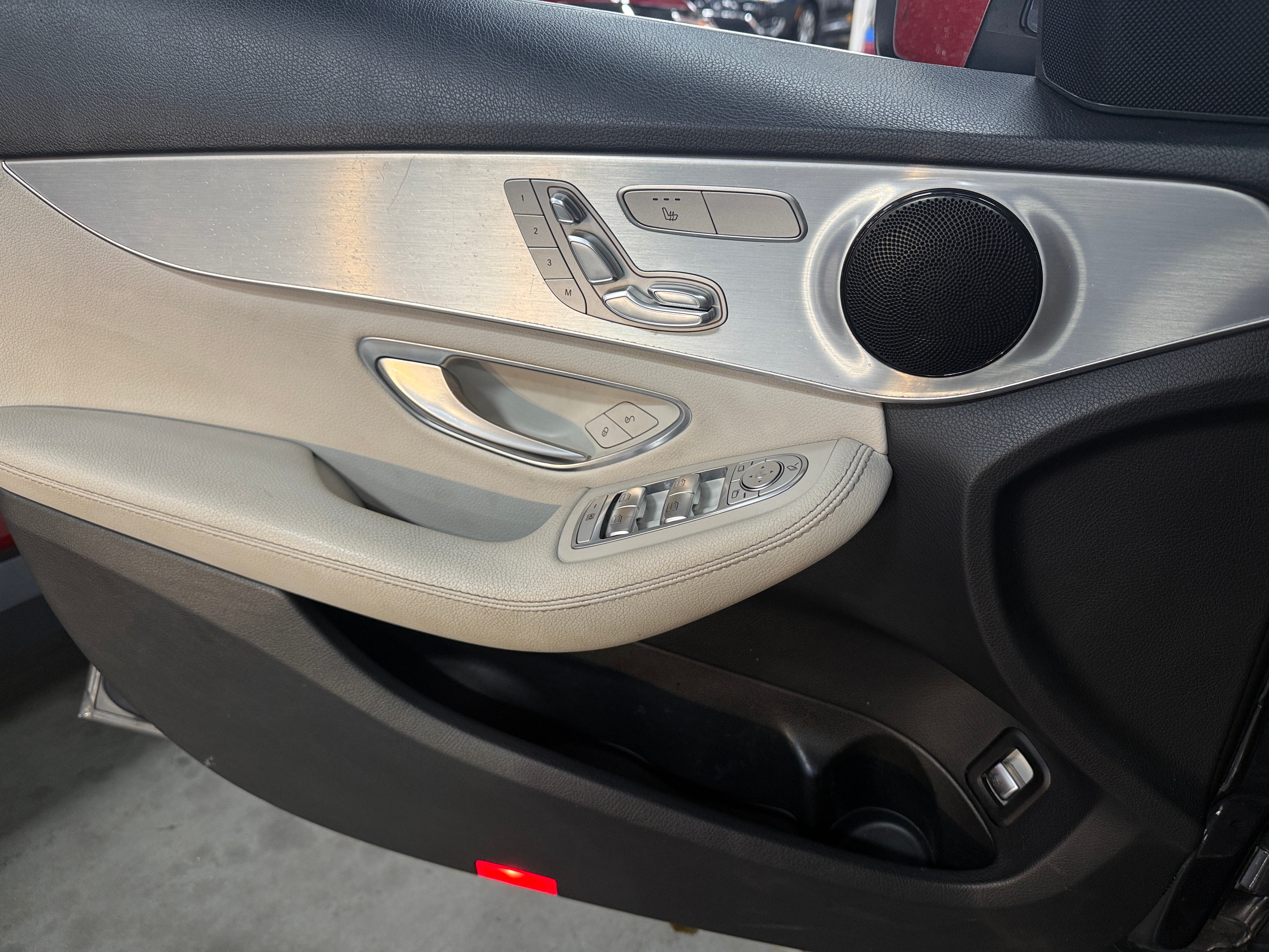 2016 Mercedes-Benz C-Class