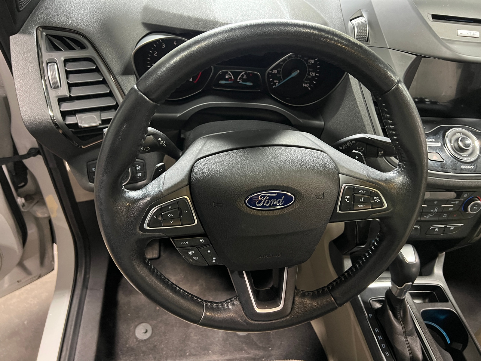 Thumbnail: 2017 Ford Escape - 4