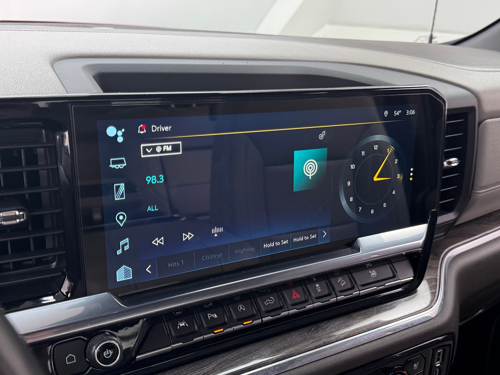 Thumbnail: 2023 Chevrolet Silverado 1500 - 3