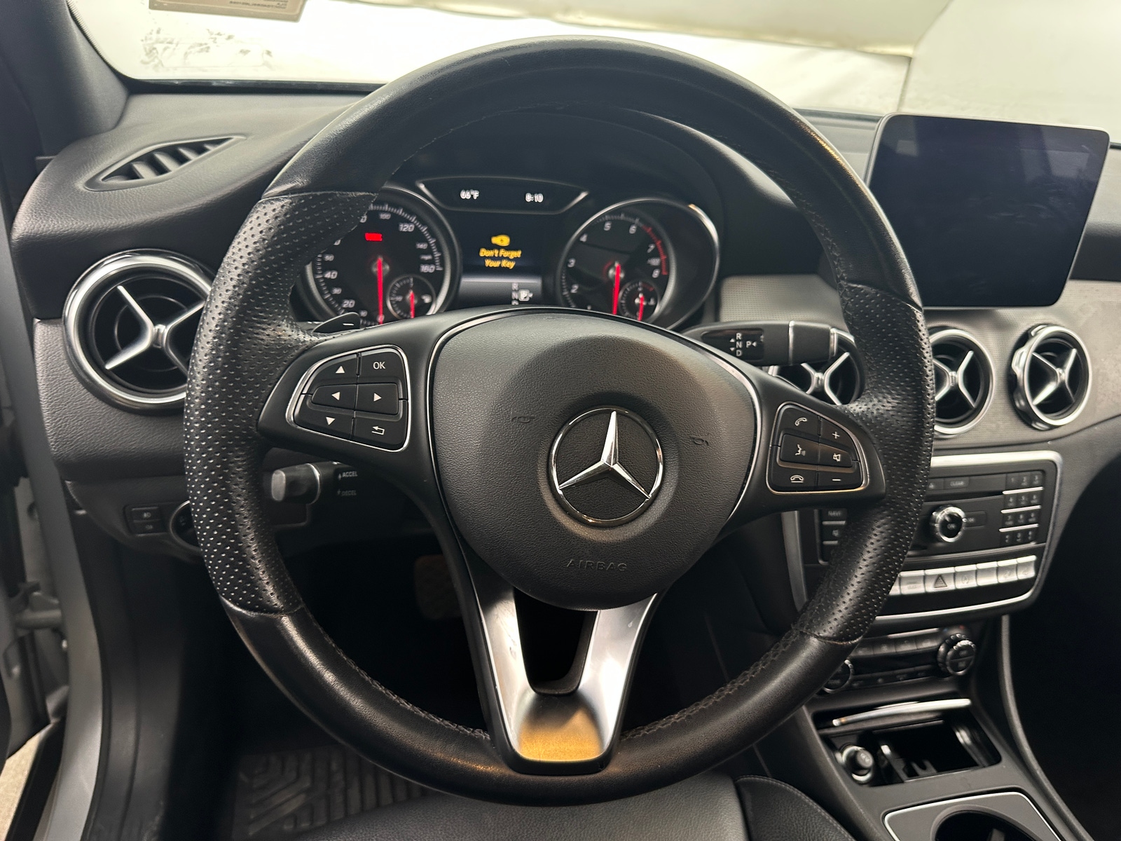 Thumbnail: 2020 Mercedes-Benz GLA - 4