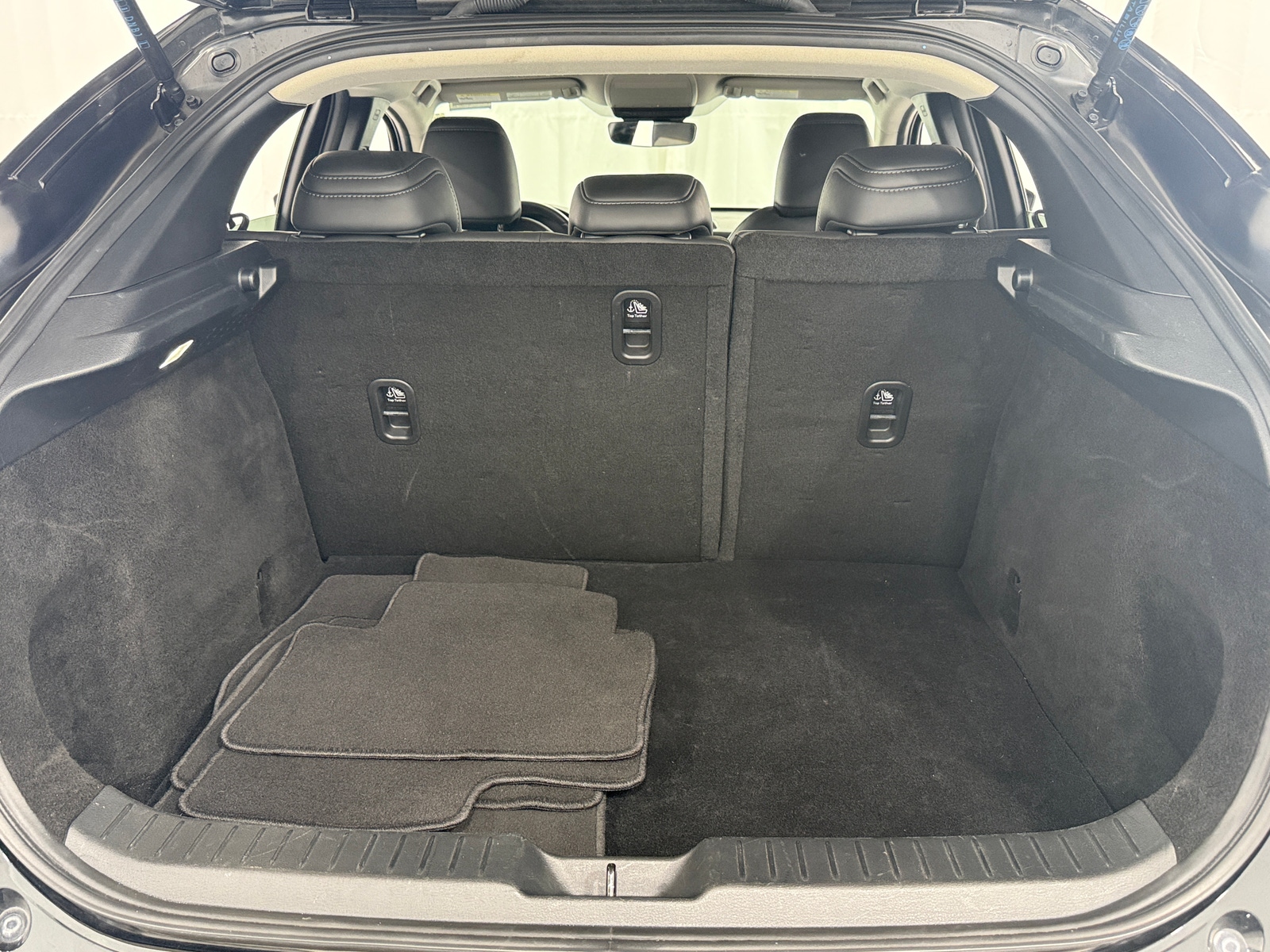 Thumbnail: 2025 Mazda CX-30 - 6