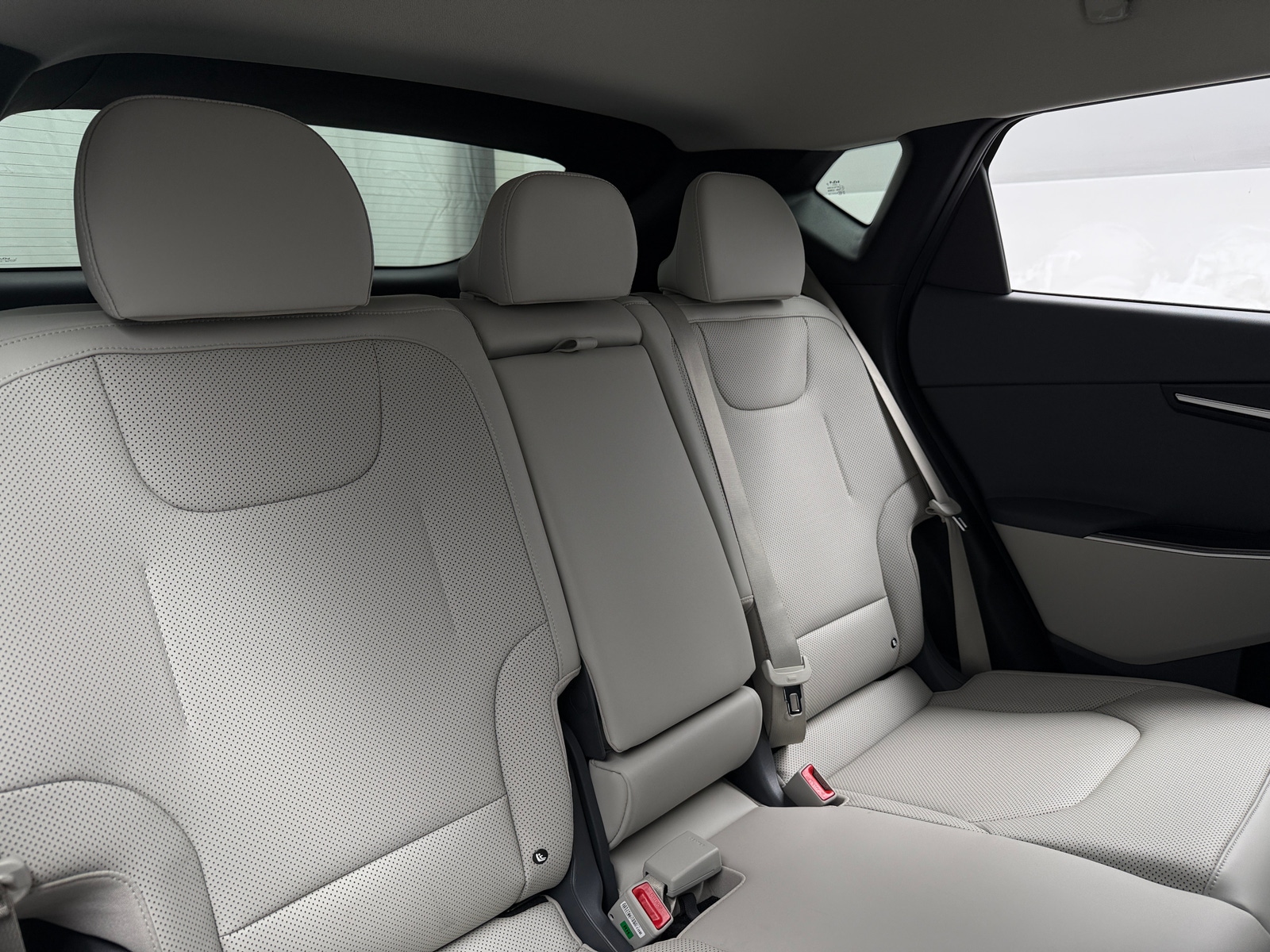 Thumbnail: 2023 Kia EV6 - 5