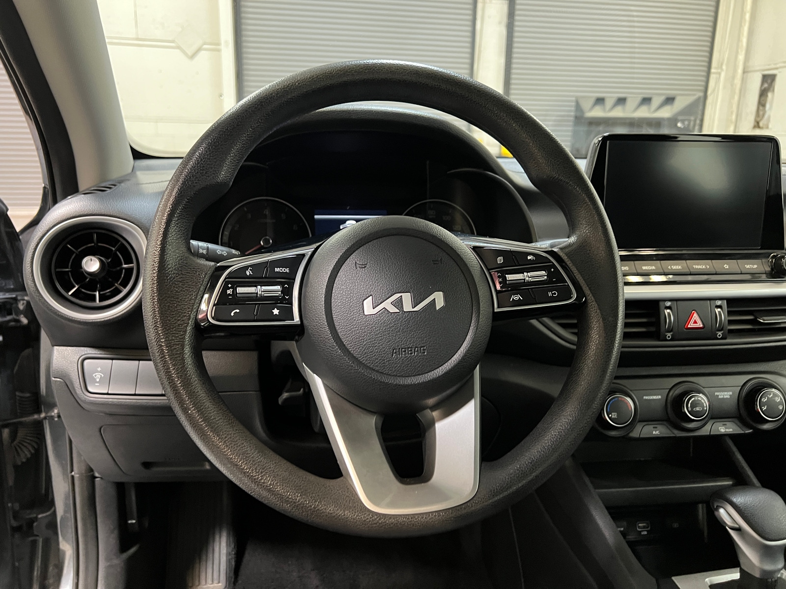 Thumbnail: 2024 Kia Forte - 5