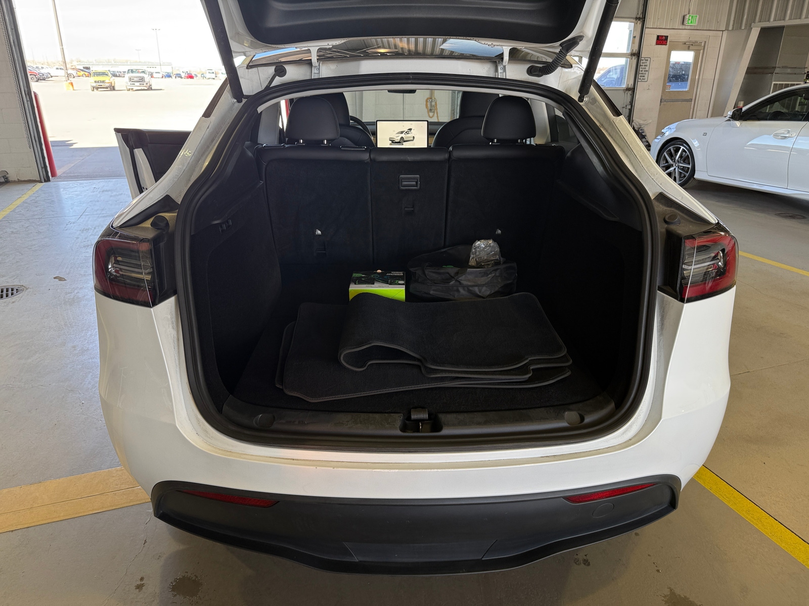 Thumbnail: 2024 Tesla Model Y - 6