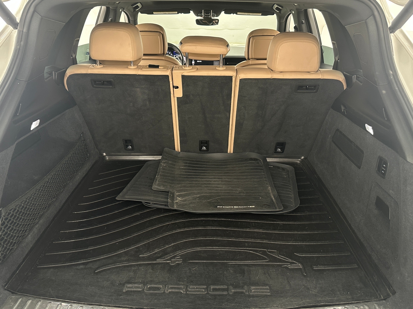 Thumbnail: 2019 Porsche Cayenne - 6