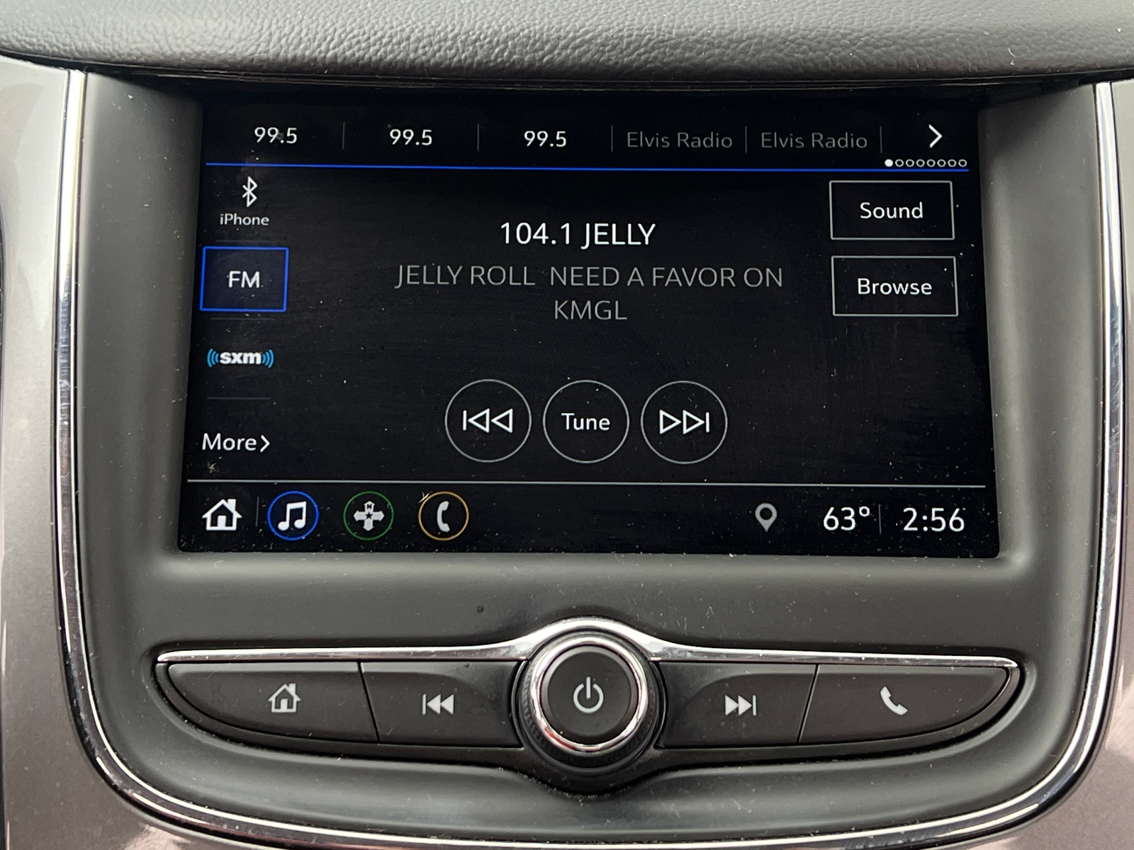 Thumbnail: 2019 Chevrolet Cruze - 4