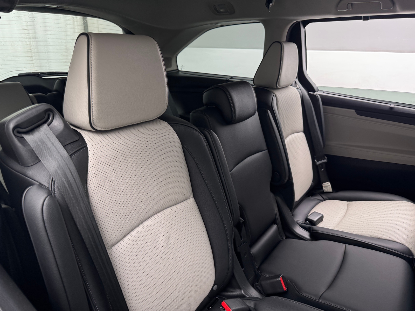 Thumbnail: 2025 Honda Odyssey - 5